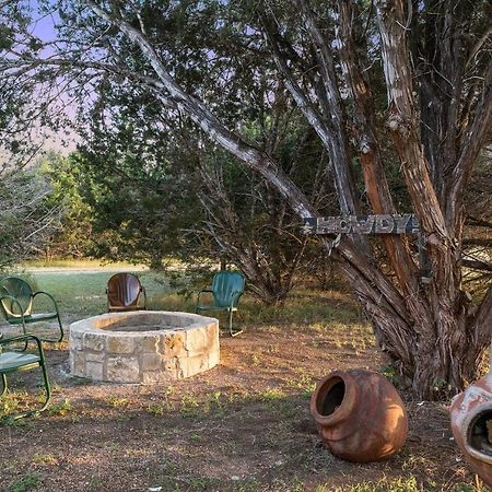 Апартаменты #3 Wrangler~Bandera Tin Star~Bandera, Tx. Экстерьер фото